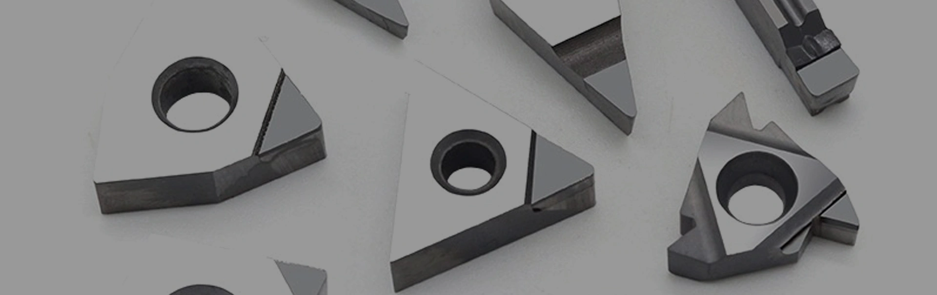 Comment fournir des outils de diamant appropriés/excellents pour le processus du client?