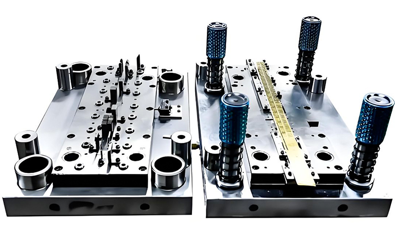 Outils de coupe de moule